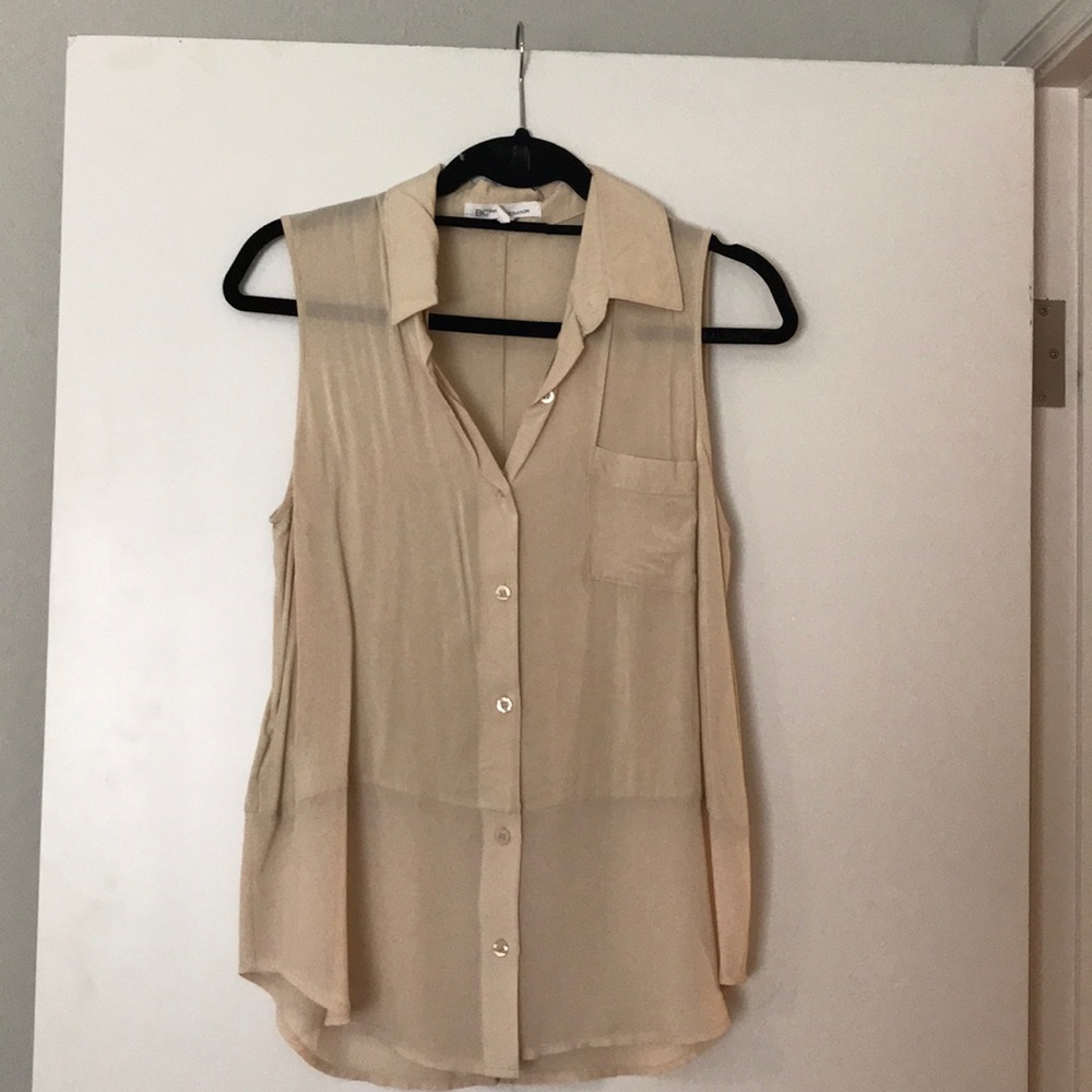 BCBGeneration tan button up tank size small